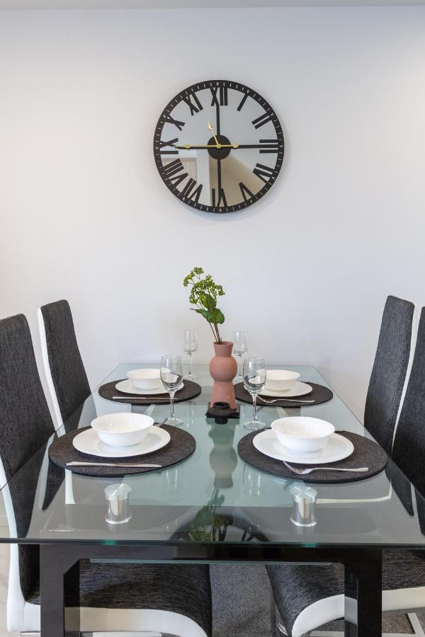 Апартаменты Tuam Street Treasure- 2 Bed 2 Bath Крайстчёрч Экстерьер фото